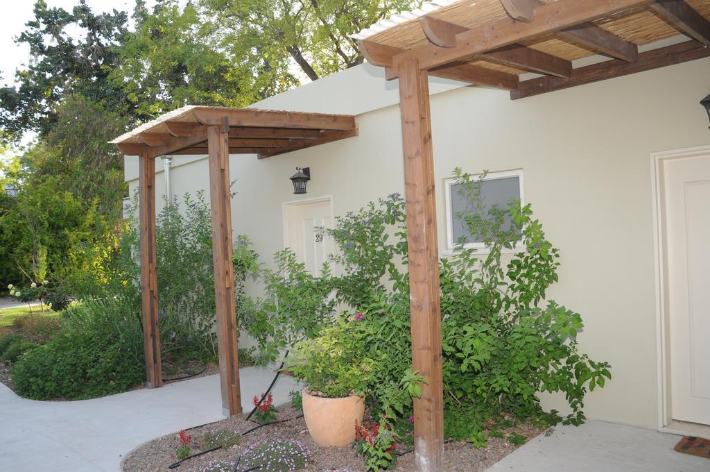 Kibbutz Tiratzvi - Country Lodging Tirat Zevi Exterior photo